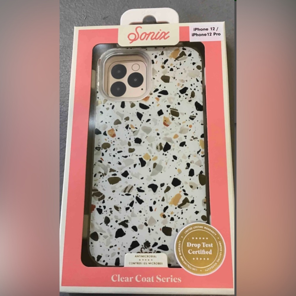 NWT. Sonix iPhone 12/iPhone 12 pro case​